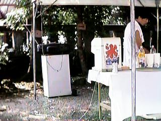 ���W�J�Z�Ń��b�N�𗬂��I�X