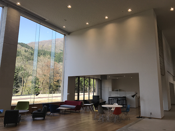 I-HUB SALON